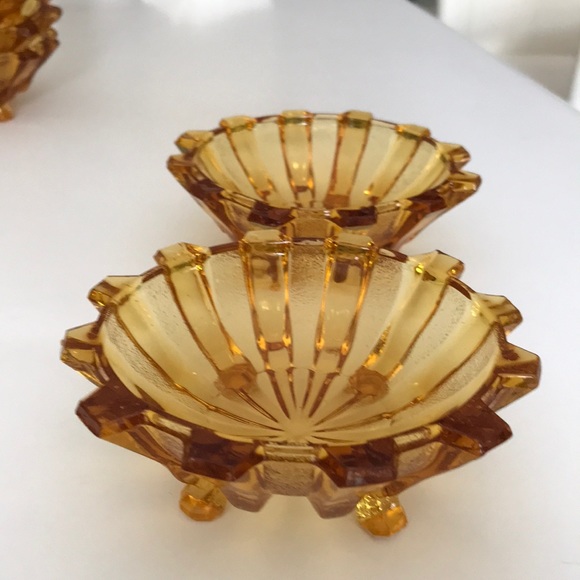 A set of vantage colored crystals. - Picture 6 of 7